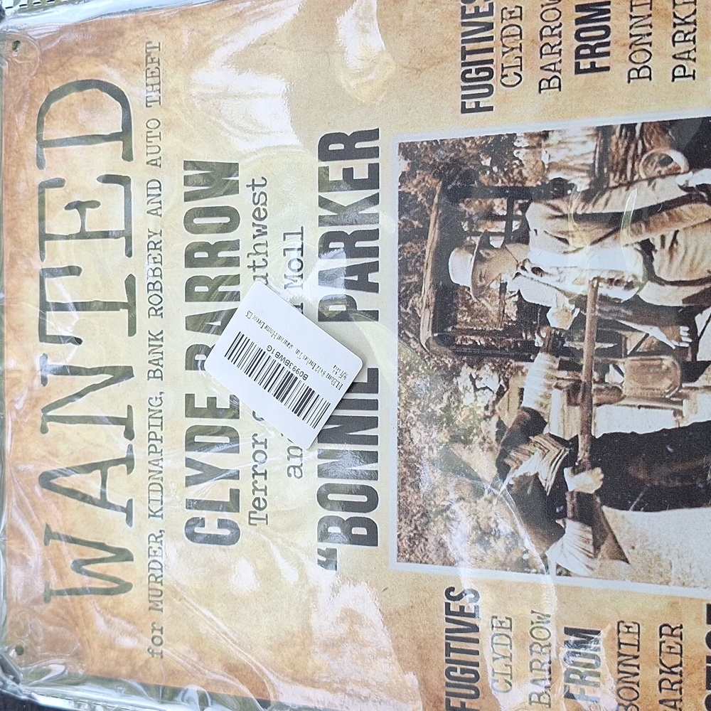 Wanted Metal Sign Bonnie and Clyde 8 X 11.5 inches (new in package)